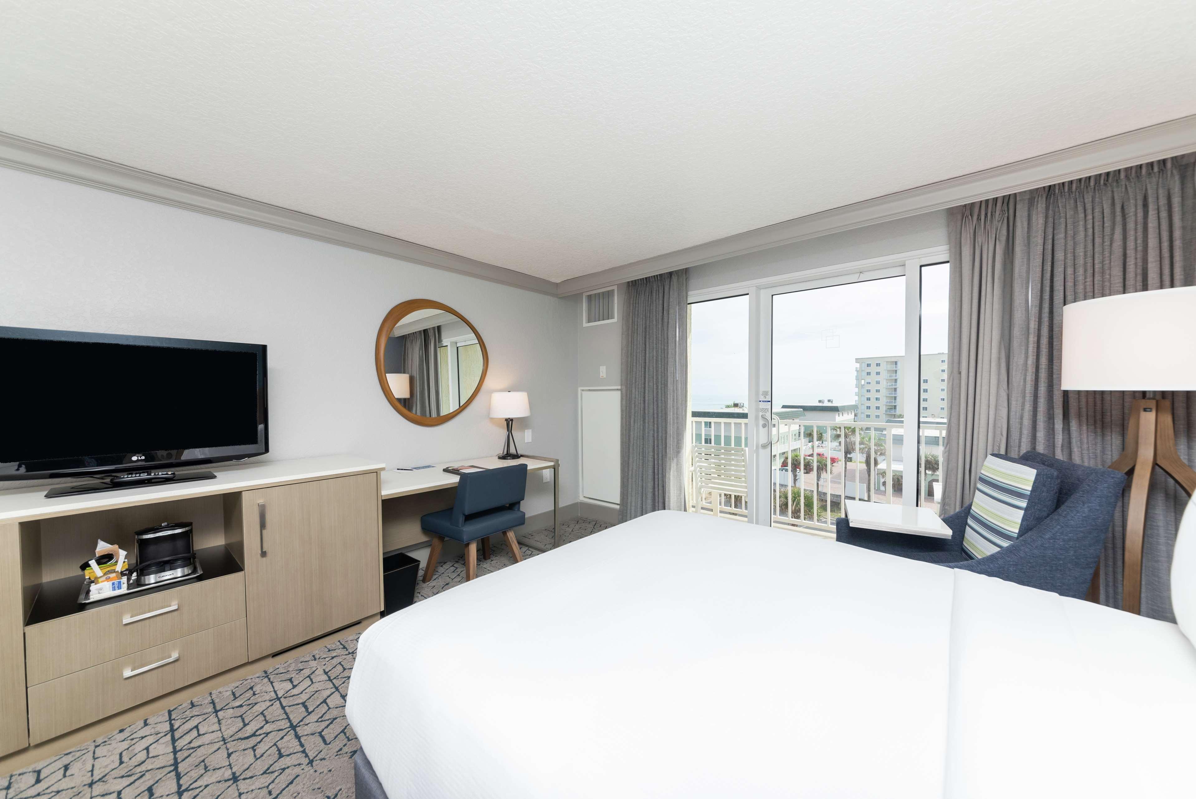Hilton Melbourne Beach Oceanfront Bagian luar foto
