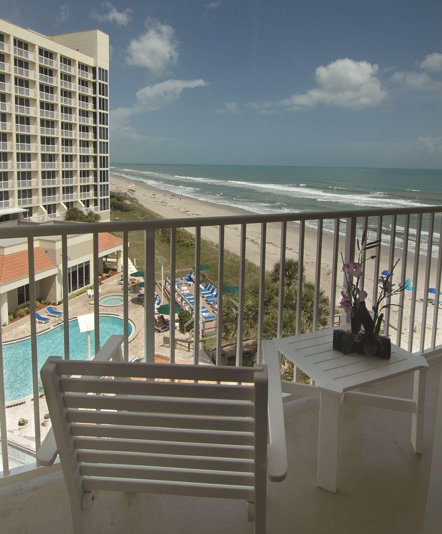 Hilton Melbourne Beach Oceanfront Bagian luar foto