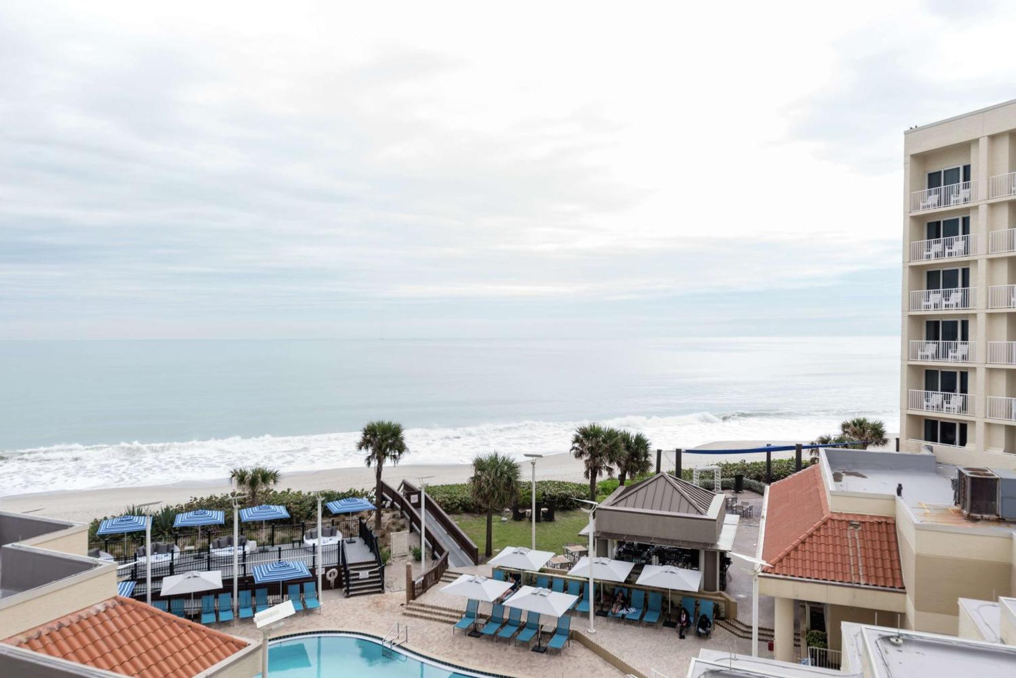 Hilton Melbourne Beach Oceanfront Bagian luar foto