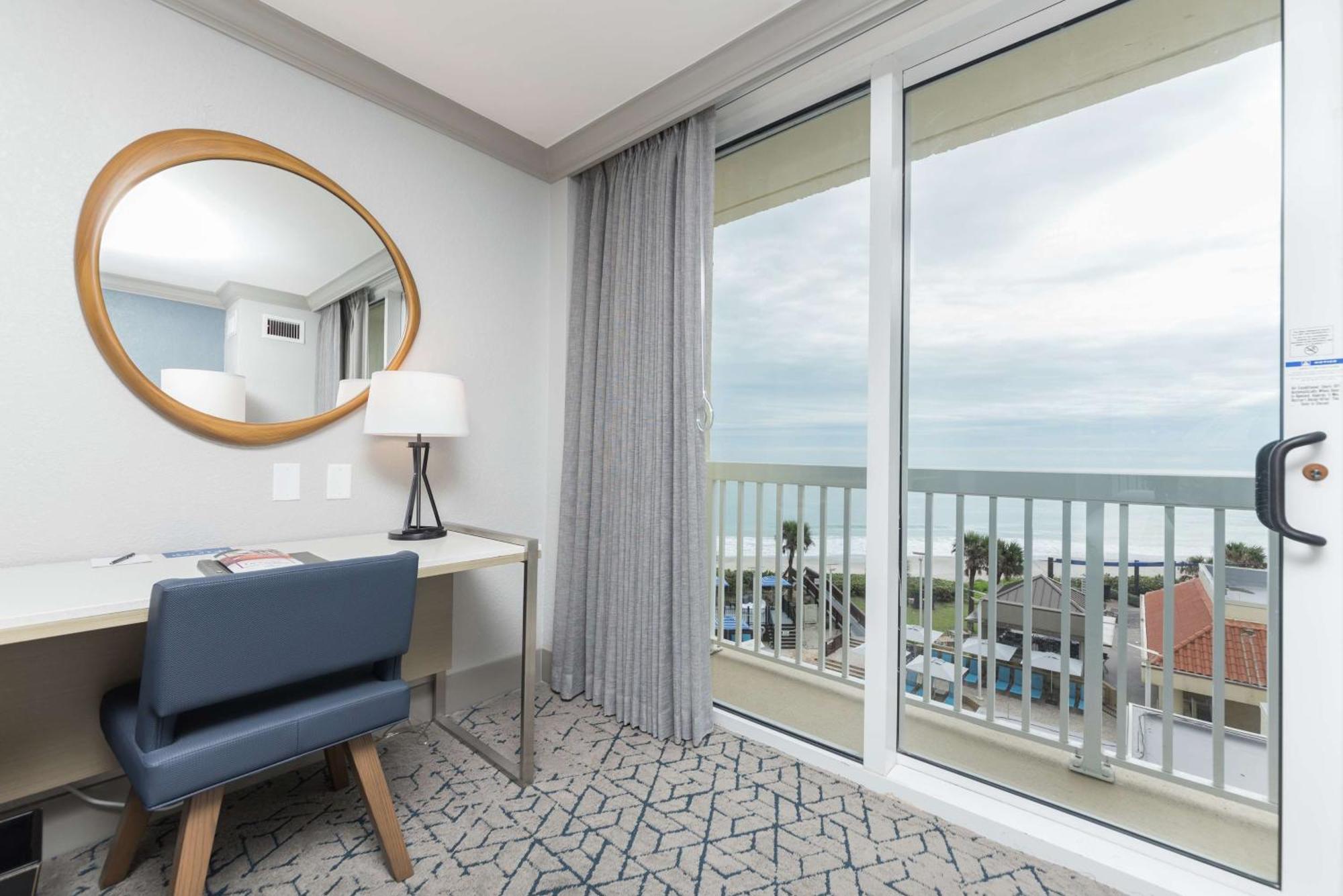 Hilton Melbourne Beach Oceanfront Bagian luar foto