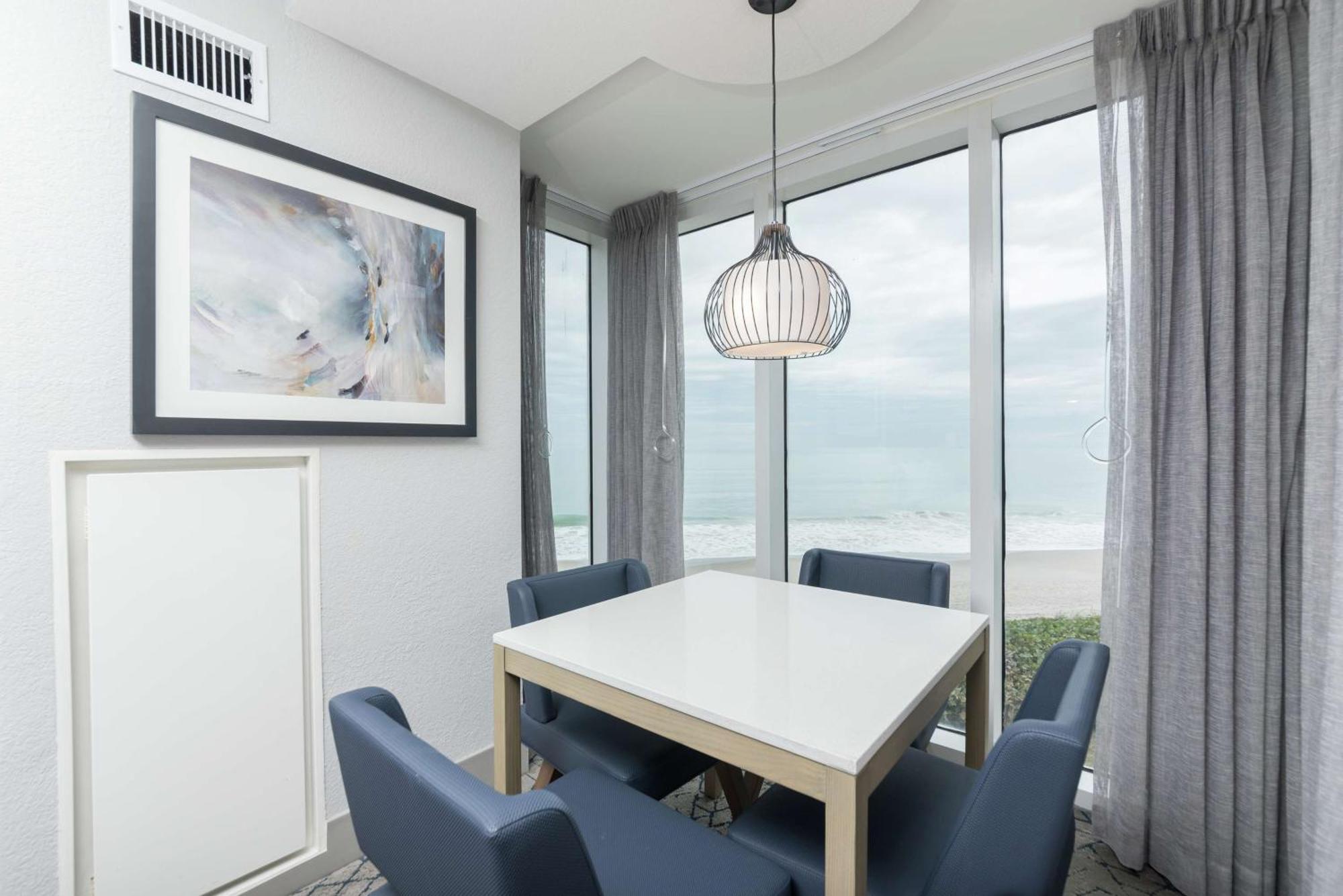 Hilton Melbourne Beach Oceanfront Bagian luar foto