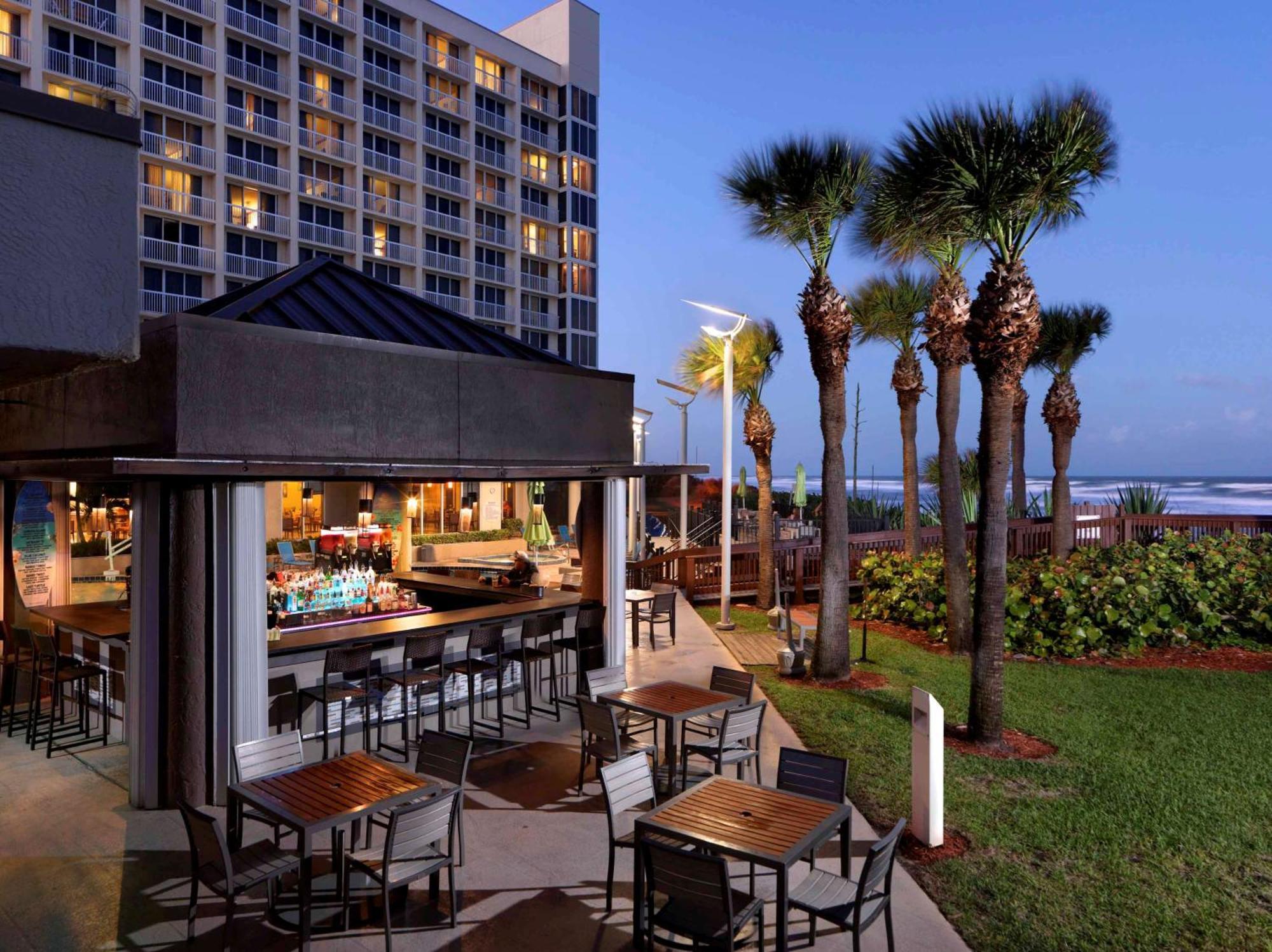 Hilton Melbourne Beach Oceanfront Bagian luar foto