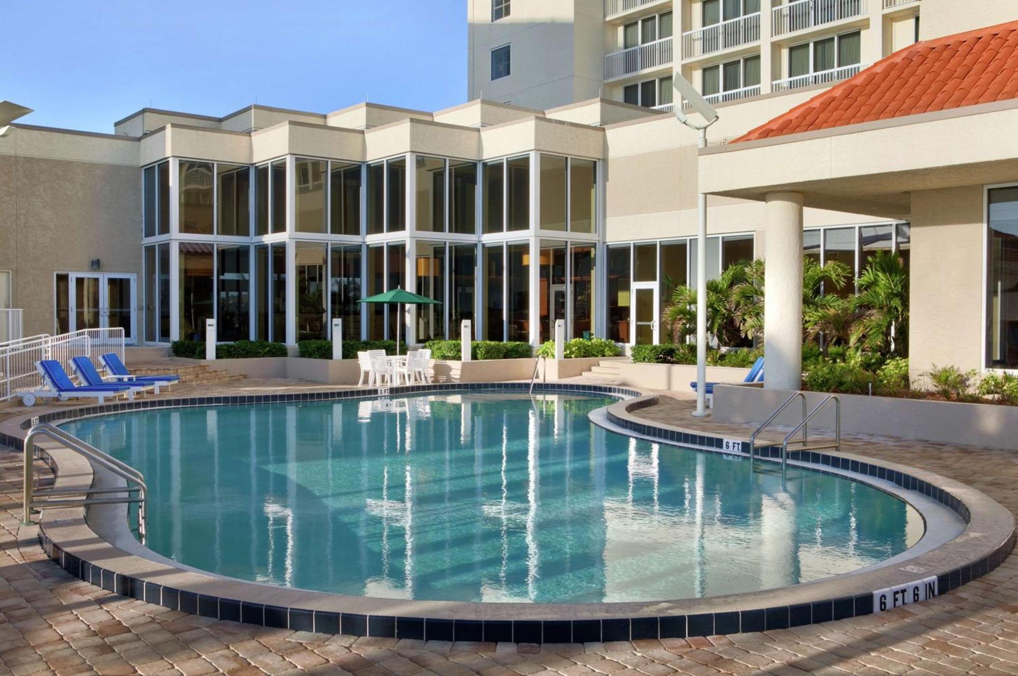 Hilton Melbourne Beach Oceanfront Bagian luar foto